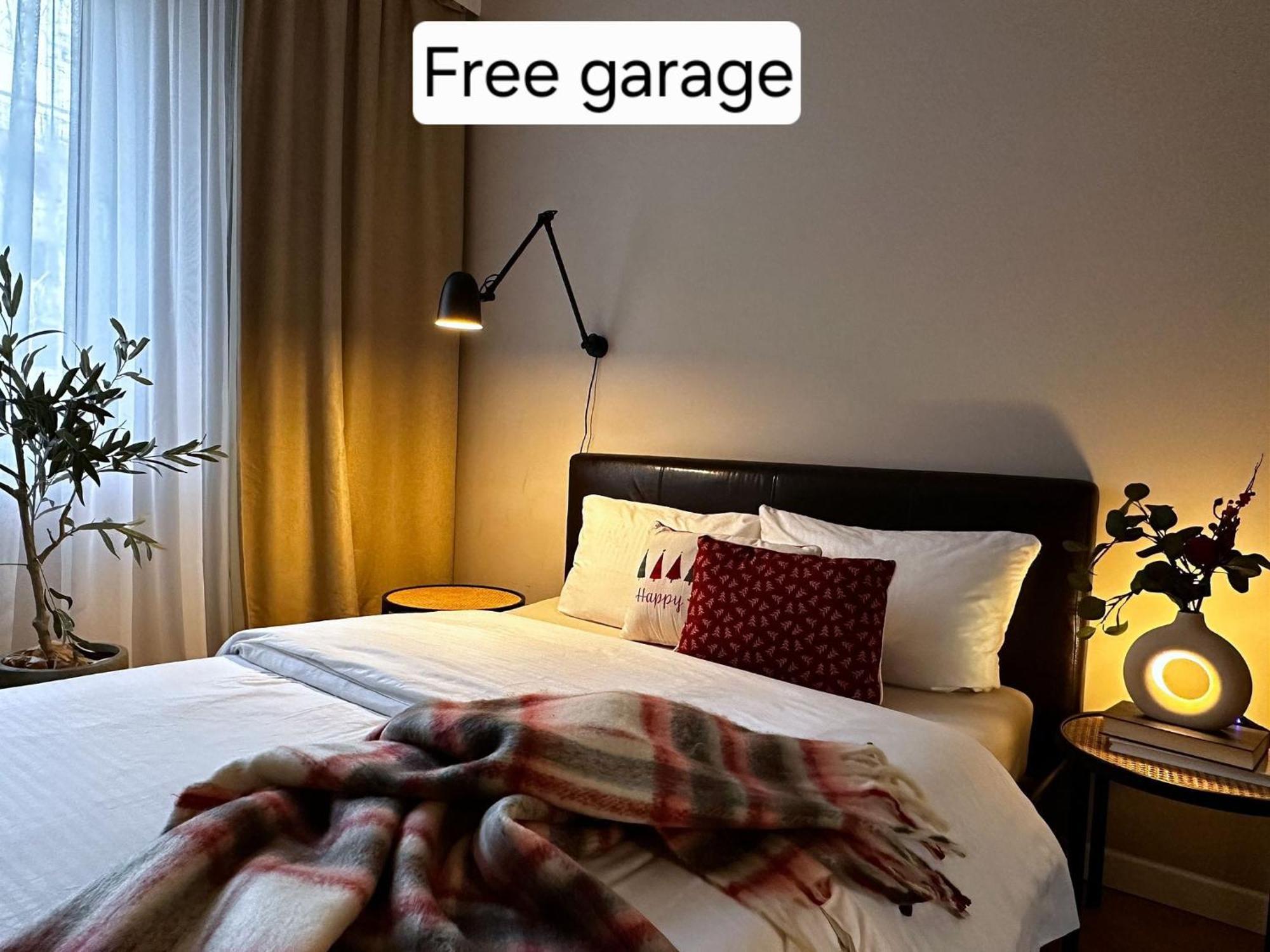Apartament Wroc'love By Me & Mosiezna & Free Garage & Self Check In 24h
